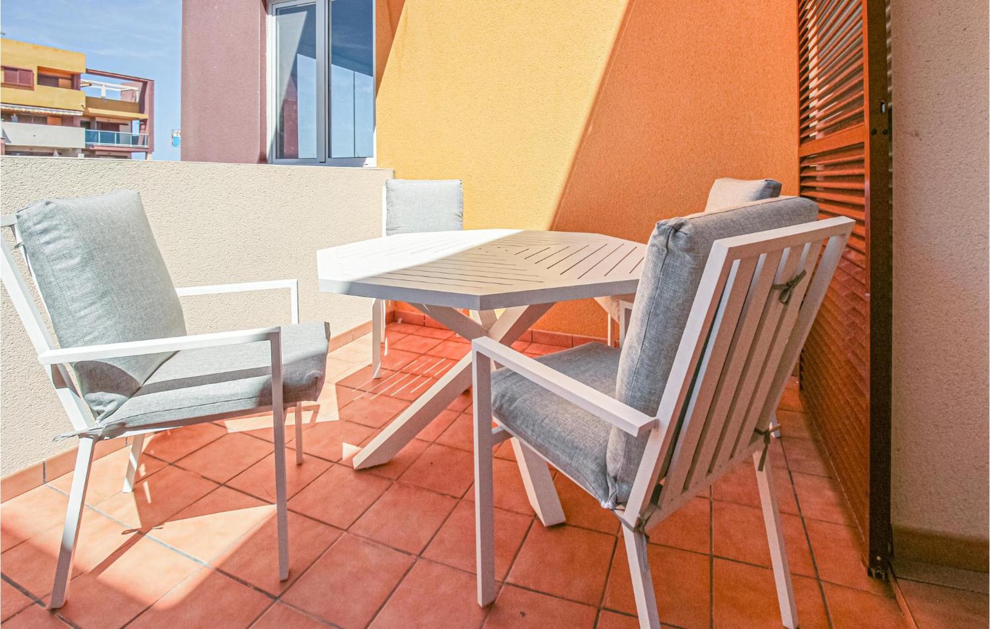 פלאיה פלמנקה Awesome Apartment In Orihuela With Kitchen מראה חיצוני תמונה